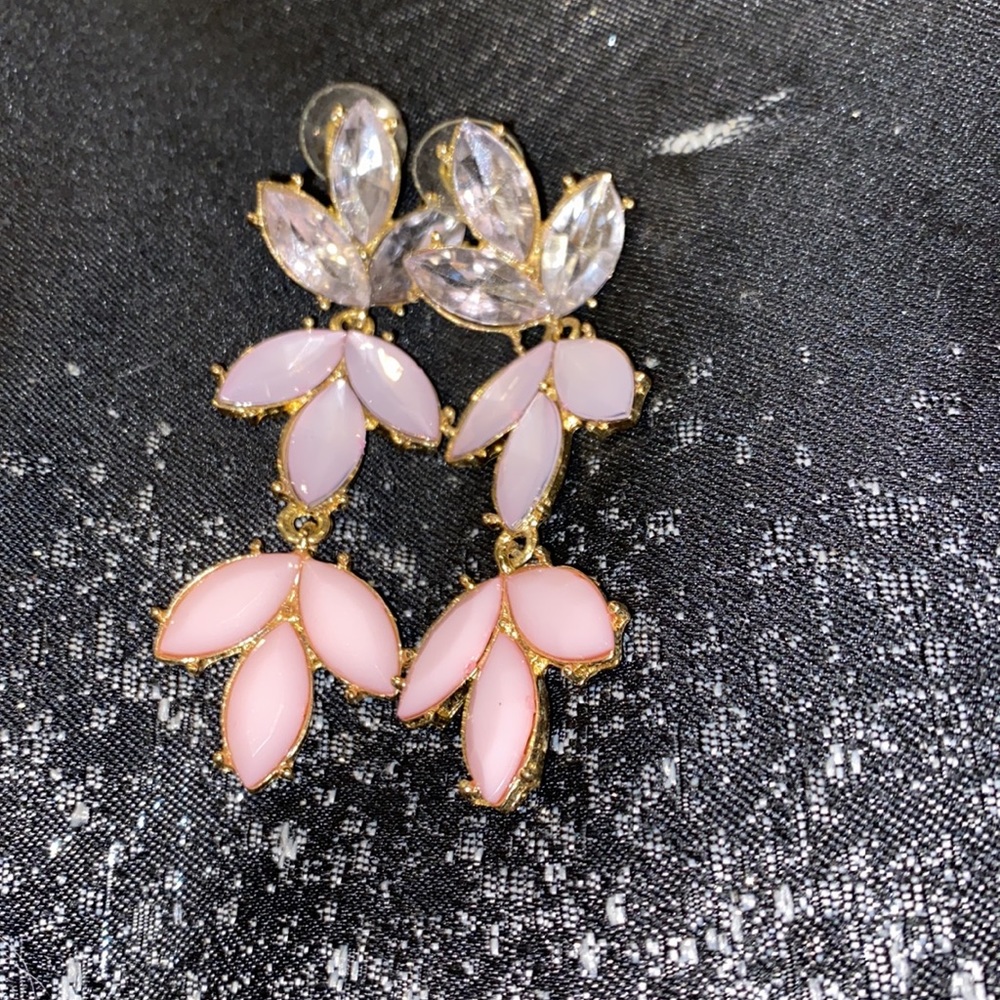 Statement earrings - Picture 2 of 2